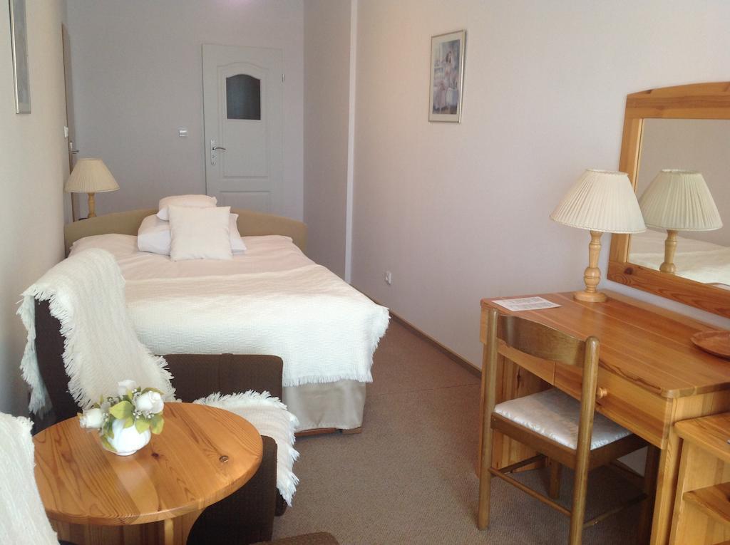 Hotel Eva Mrągowo Pokoj fotografie