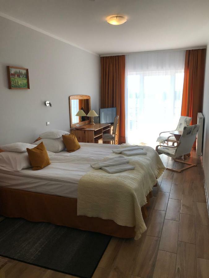 Hotel Eva Mrągowo Exteriér fotografie